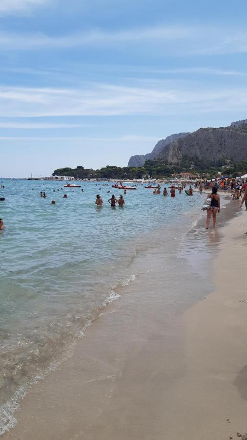 Mondello Beach Holyday Palermo Eksteriør billede