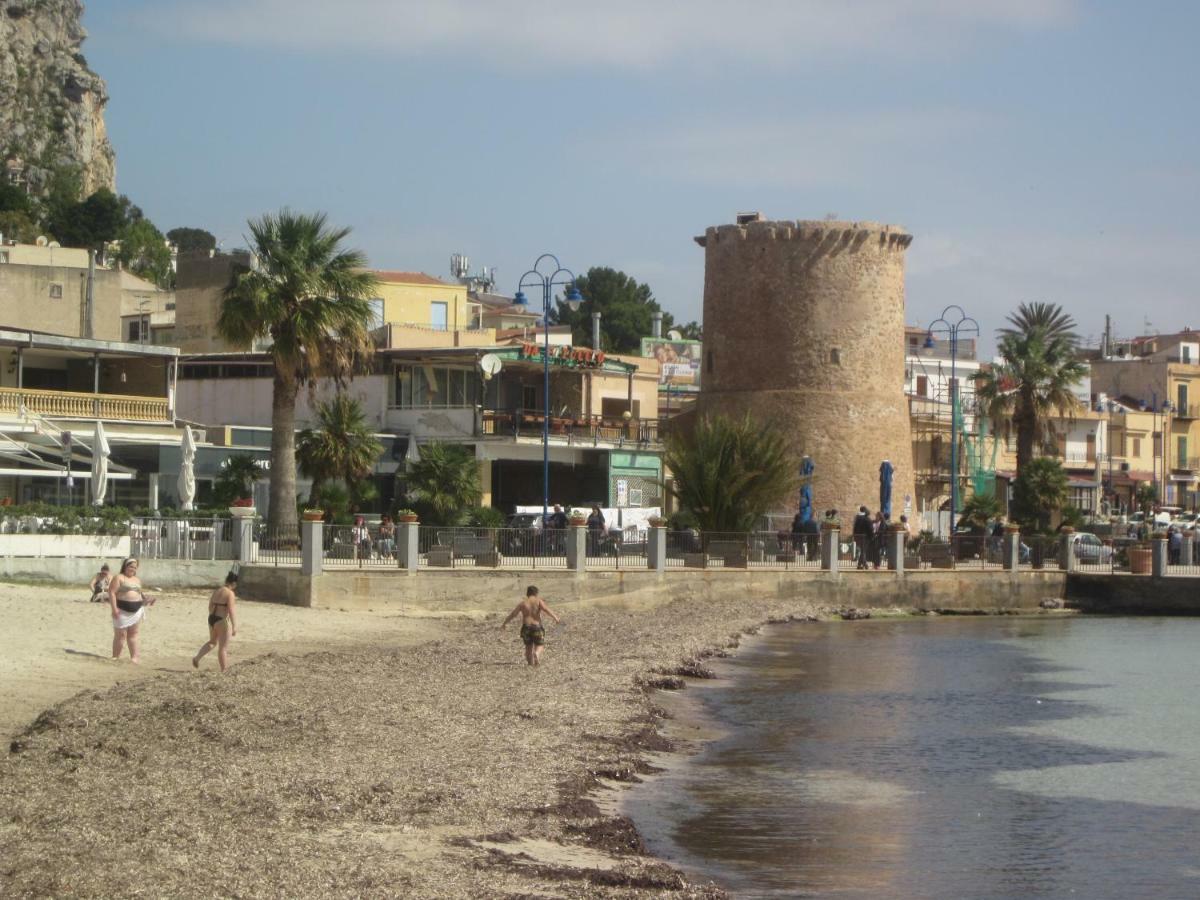 Mondello Beach Holyday Palermo Eksteriør billede